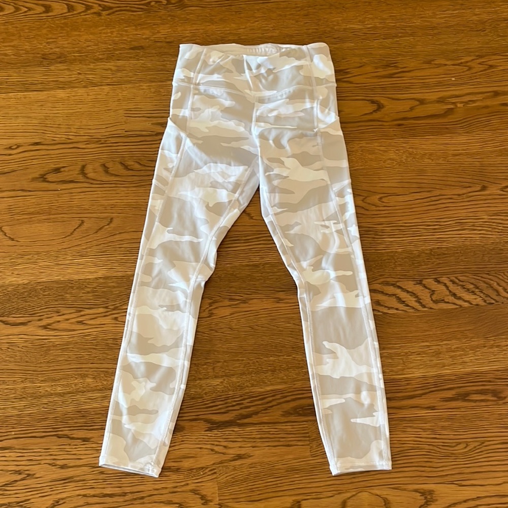Athleta White Camo Leggings XS